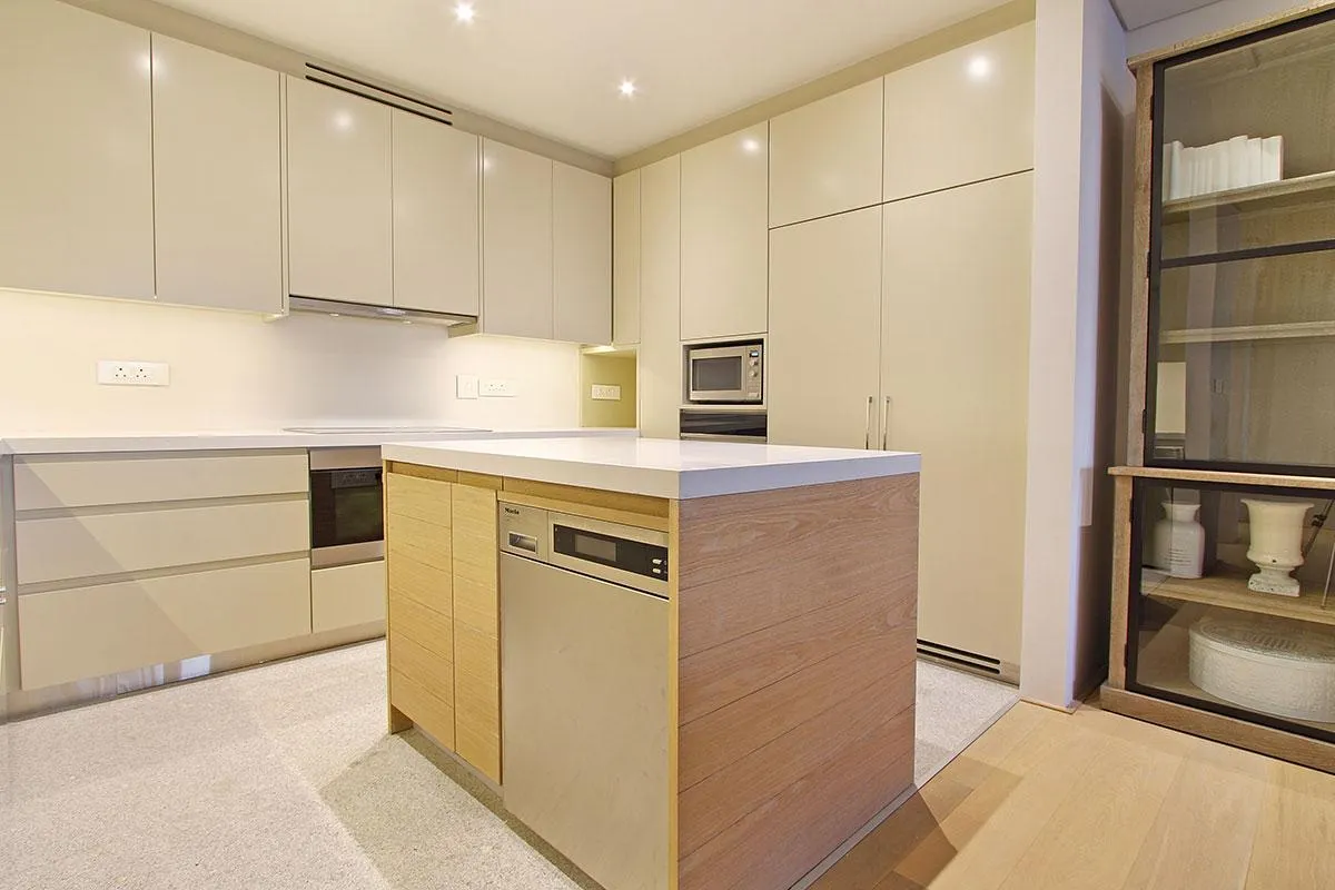 property_[object Object]_1