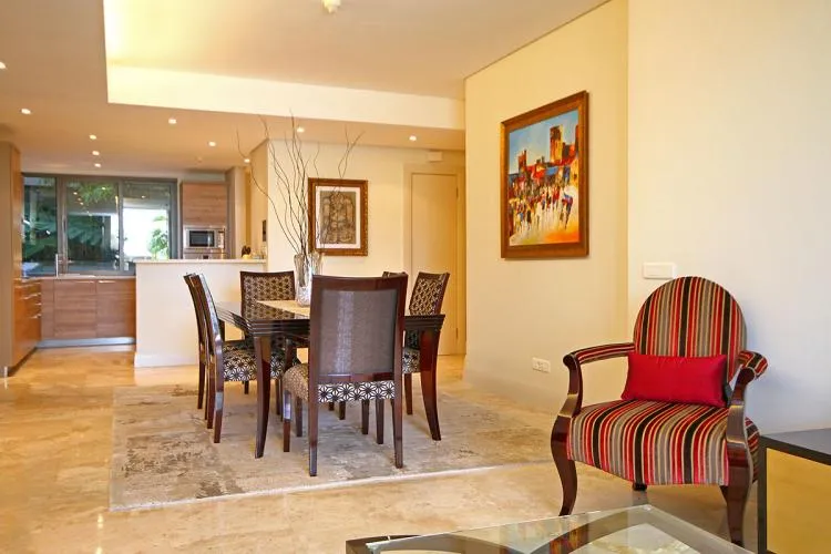 property_[object Object]_14