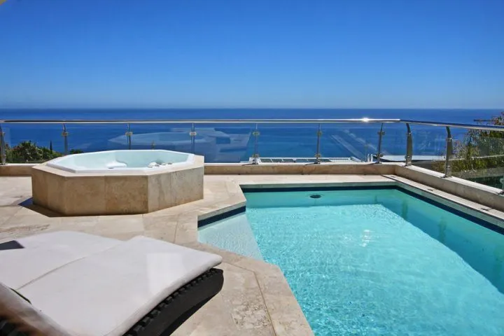 Bantry Bay Rocks, Bantry Bay