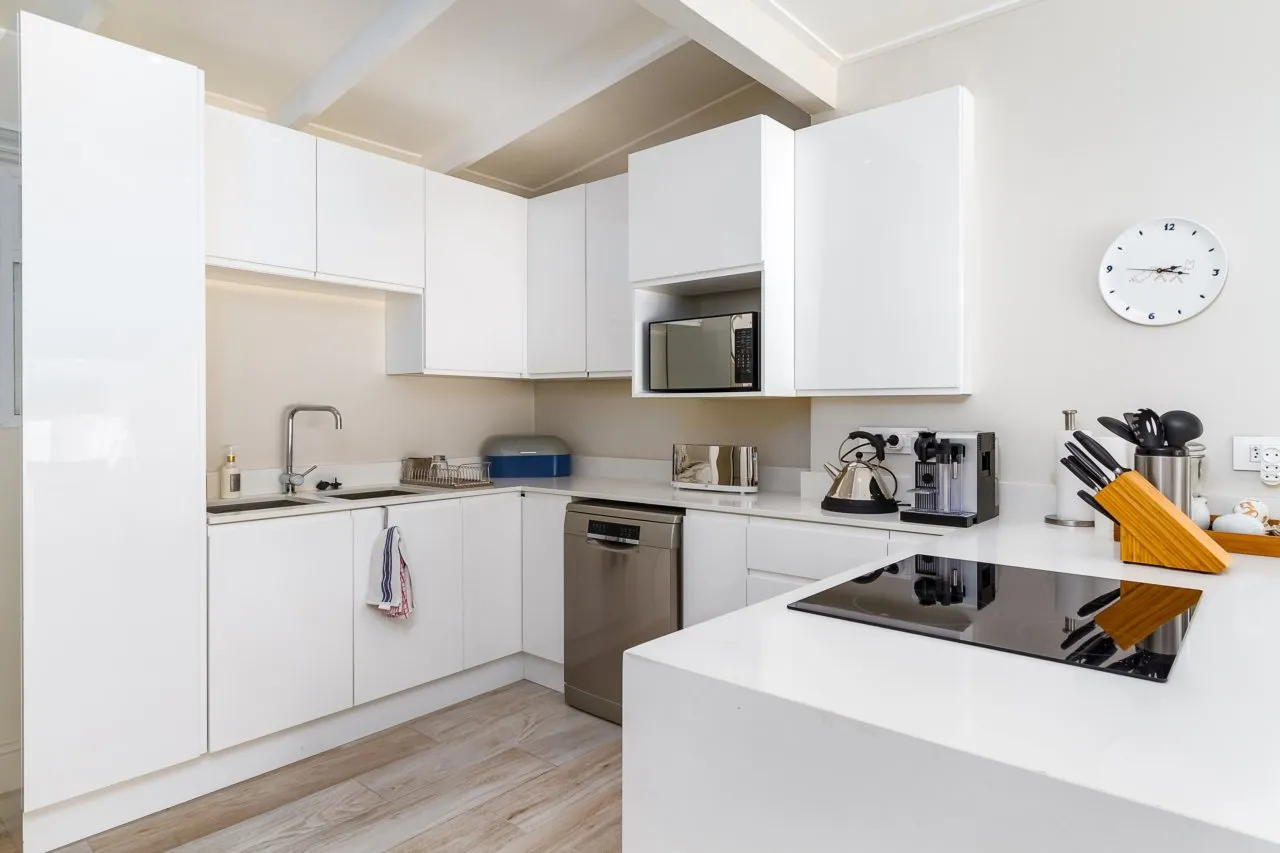 property_[object Object]_25