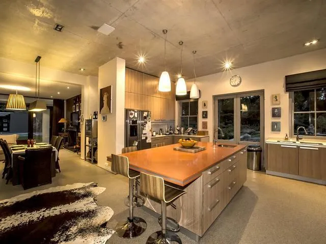 property_[object Object]_4