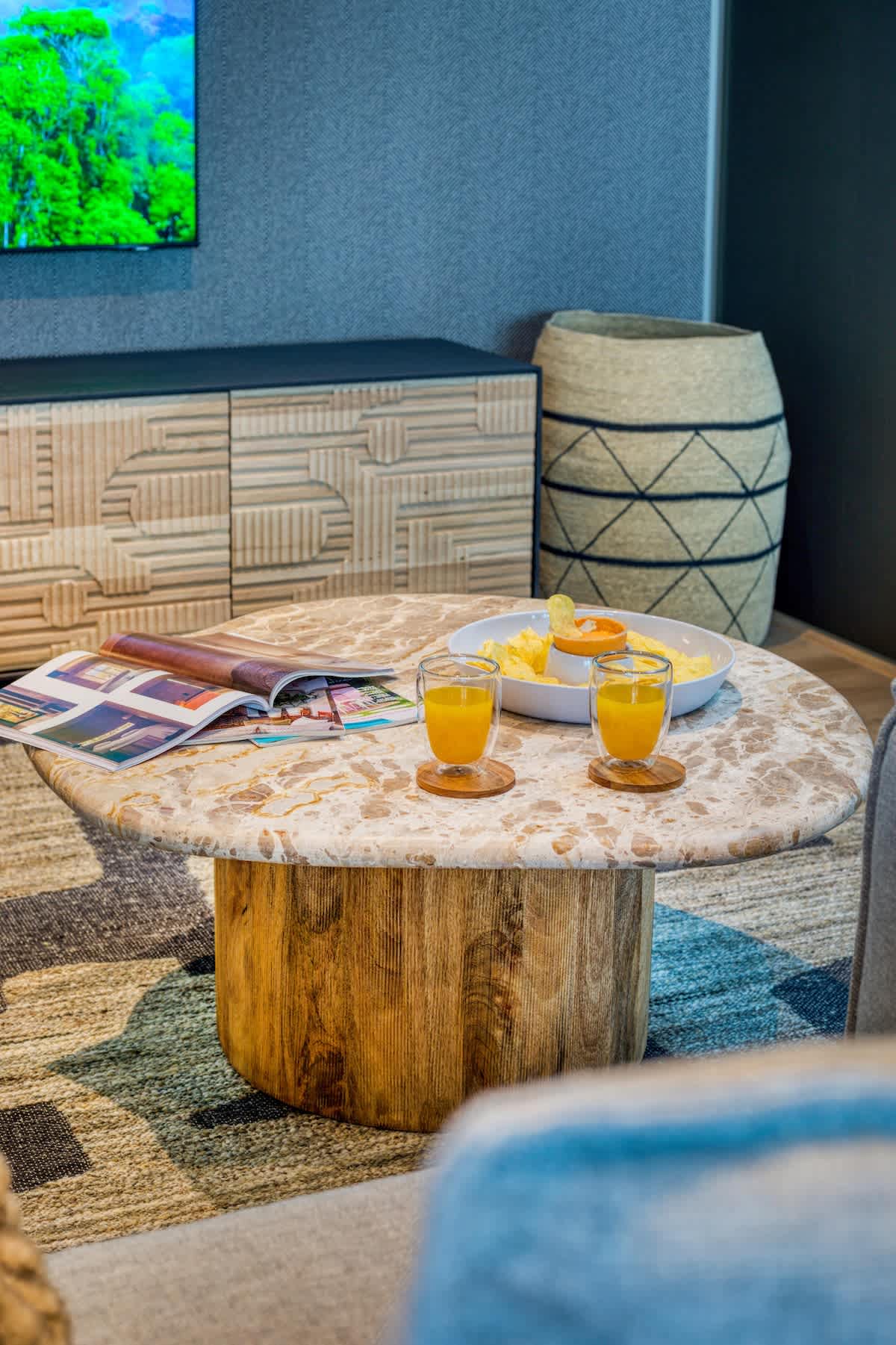 property_[object Object]_23