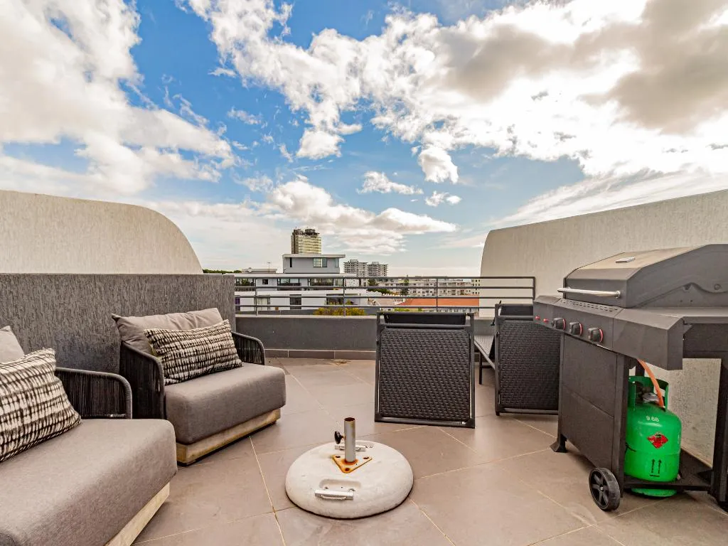 property_[object Object]_6