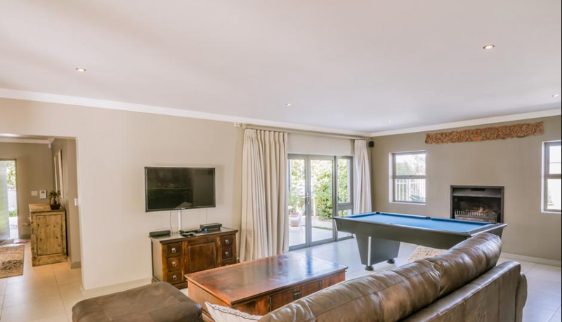 property_[object Object]_9