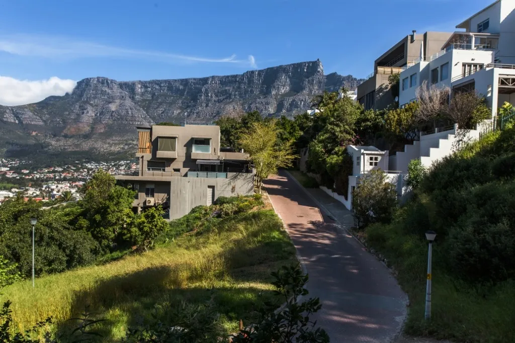 property_[object Object]_5