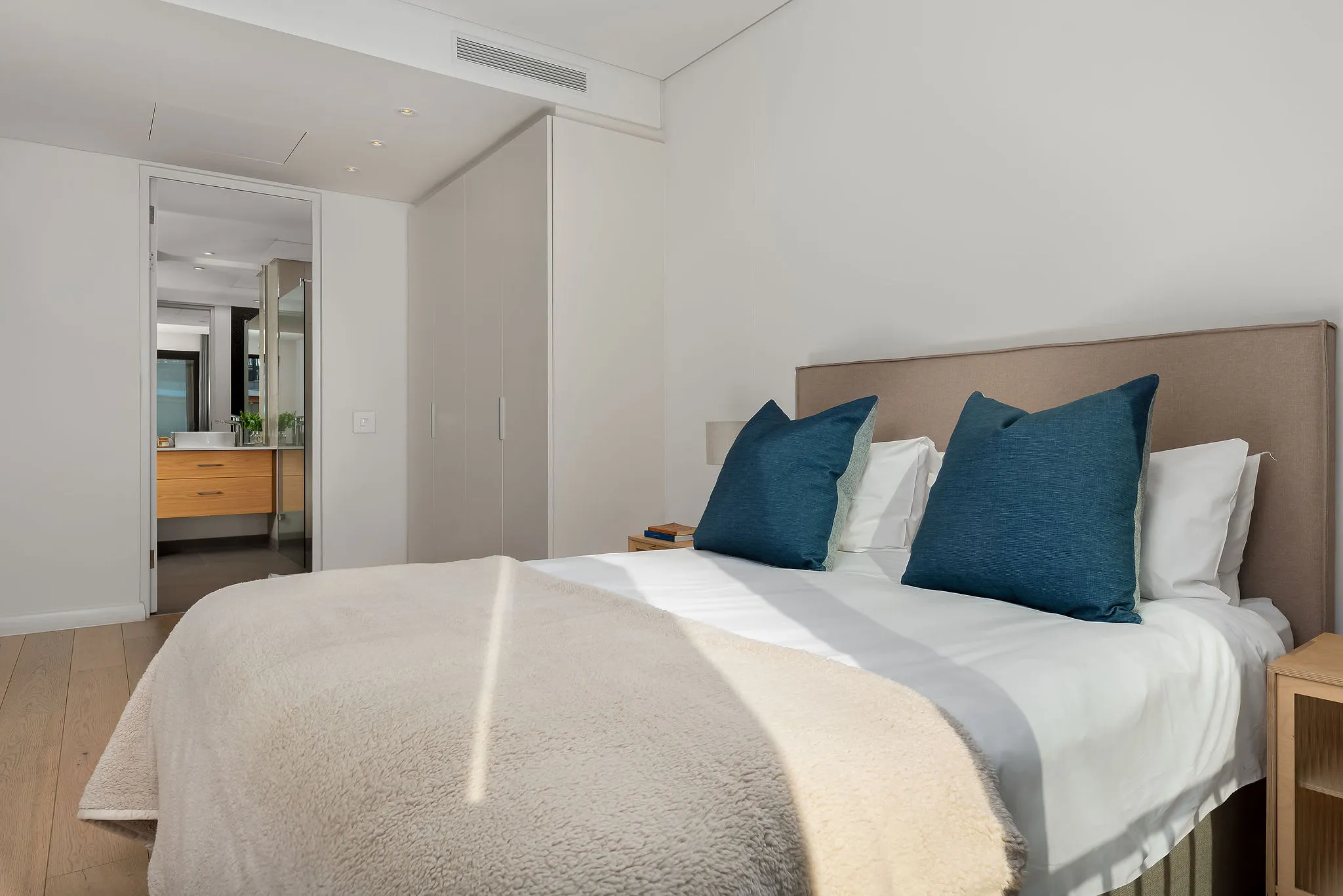 property_[object Object]_31