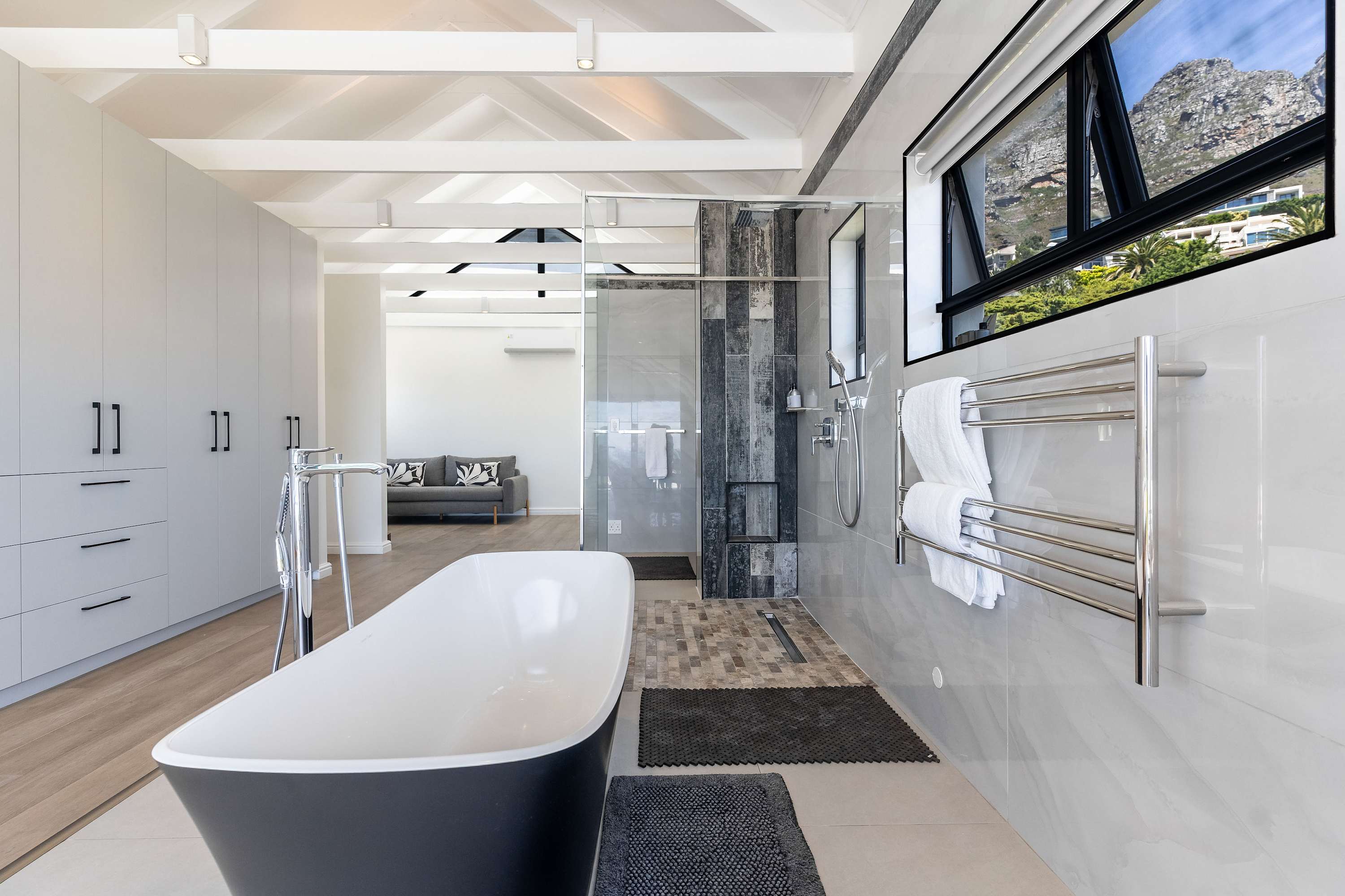 property_[object Object]_25