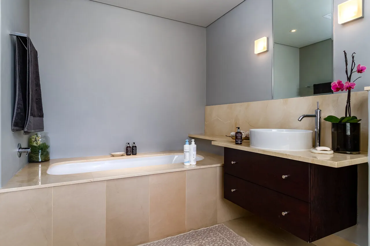 property_[object Object]_14