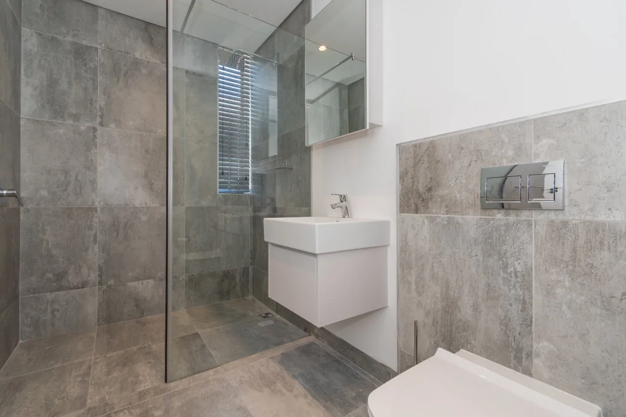 property_[object Object]_4