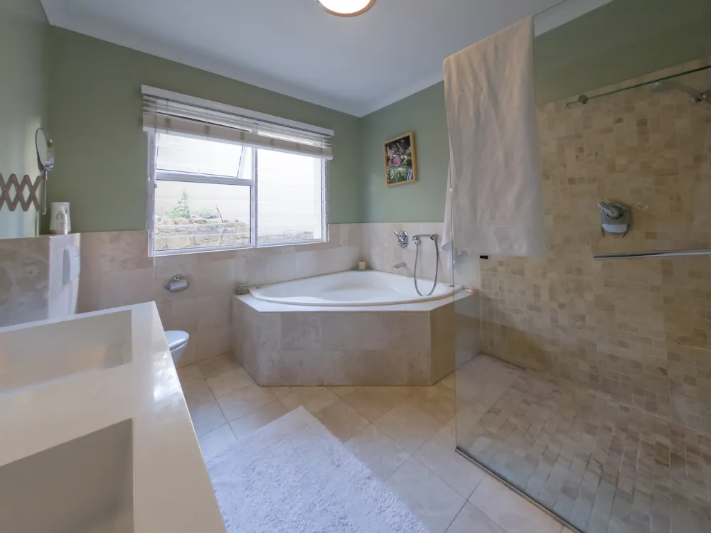 property_[object Object]_23