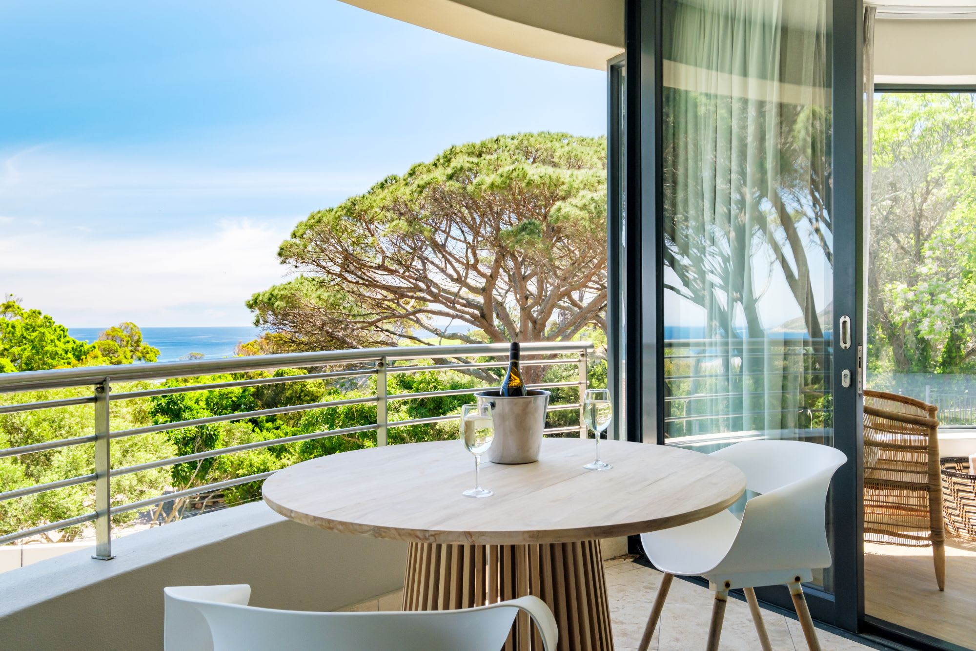 property_[object Object]_28