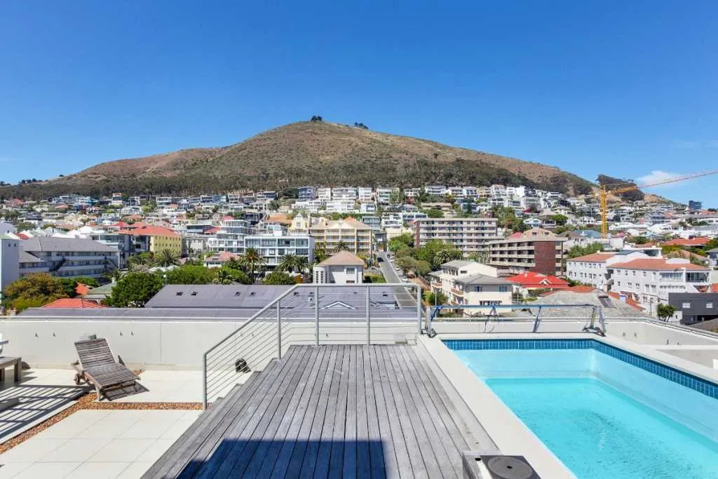 105 Odyssey, Green Point