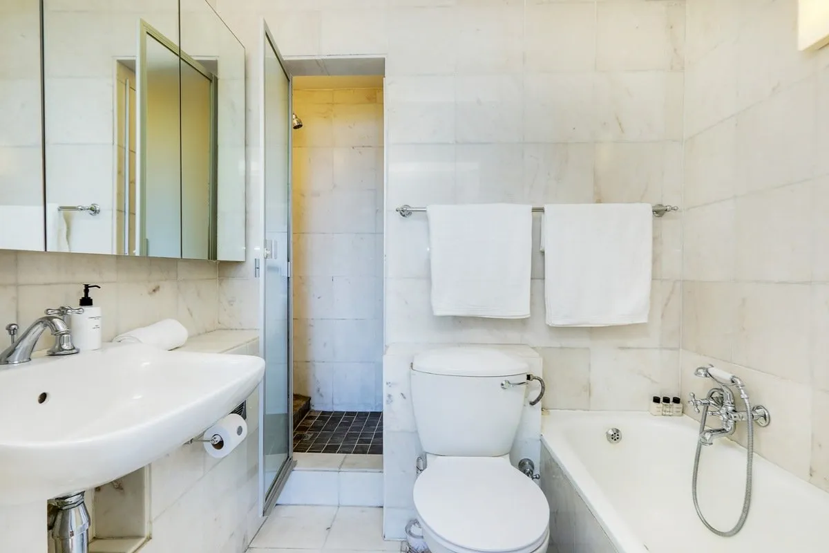 property_[object Object]_22