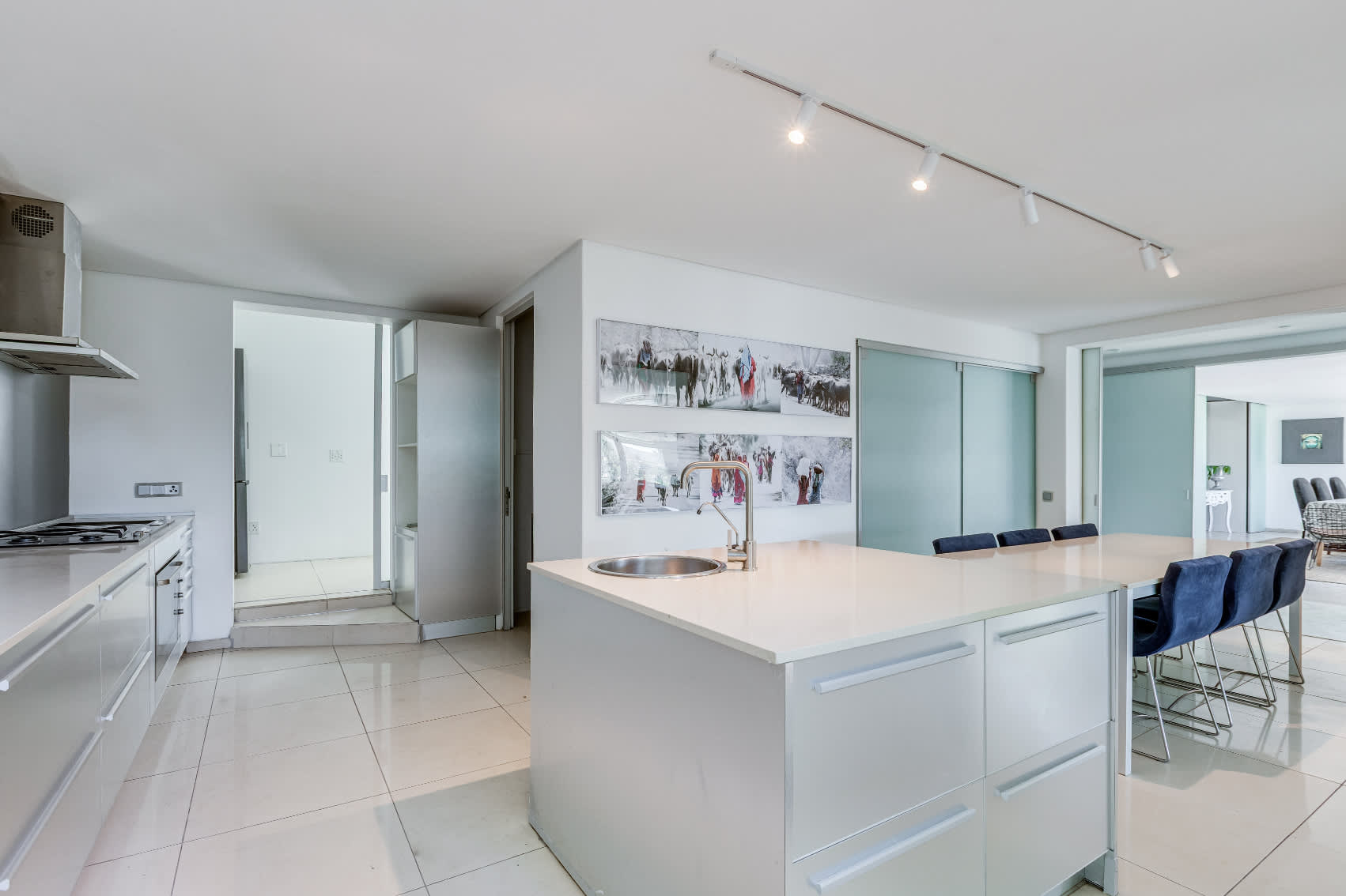 property_[object Object]_10