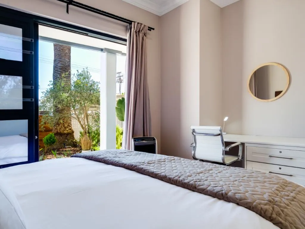 property_[object Object]_6