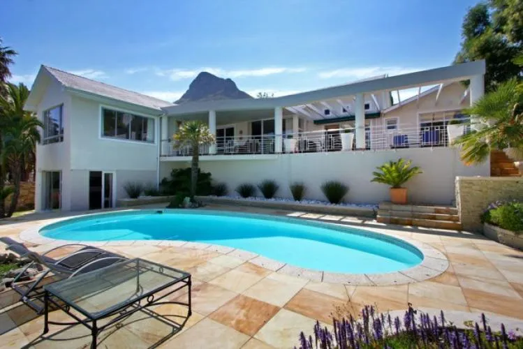 Villa Shanklin, Camps Bay