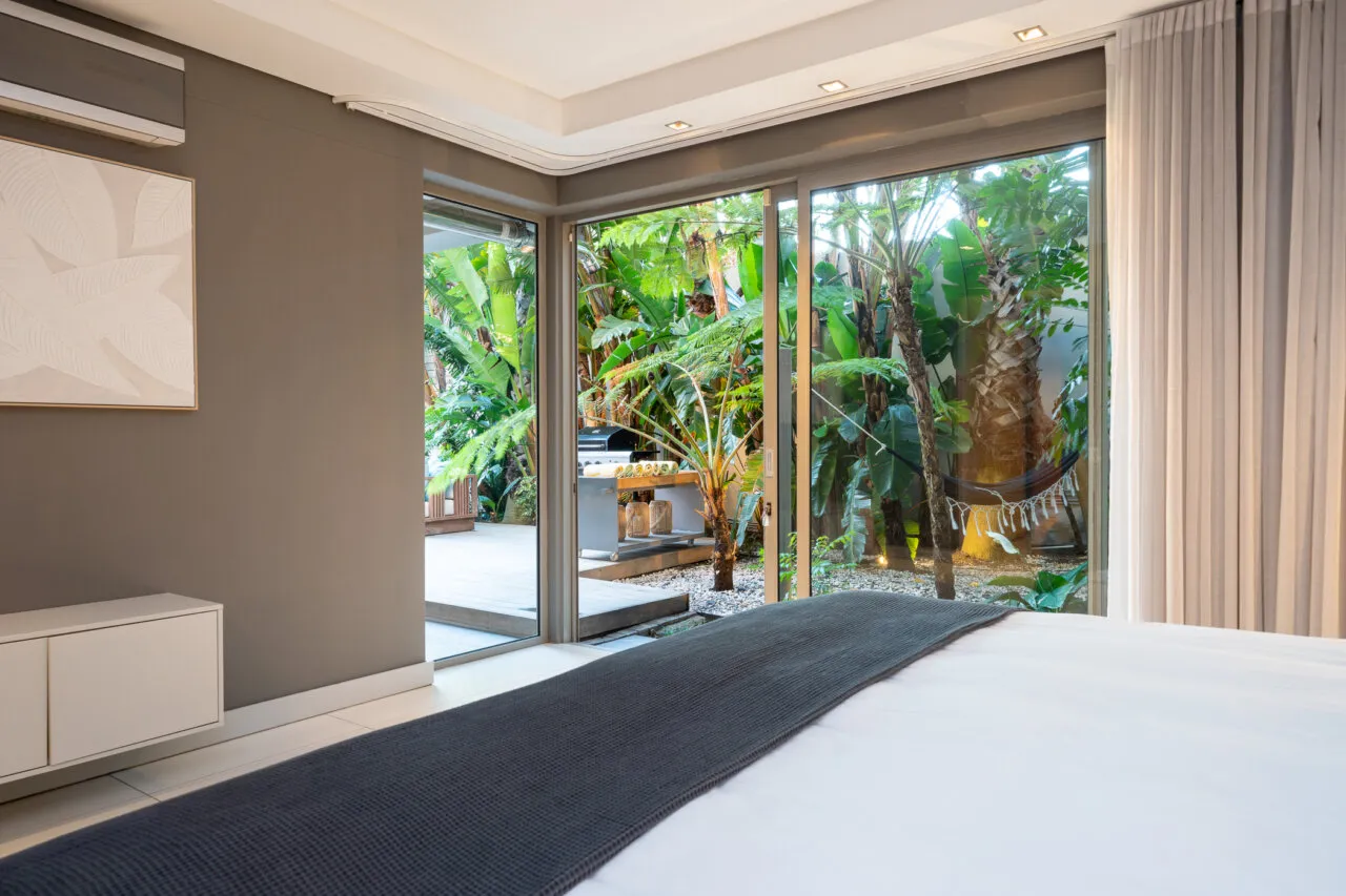 property_[object Object]_6