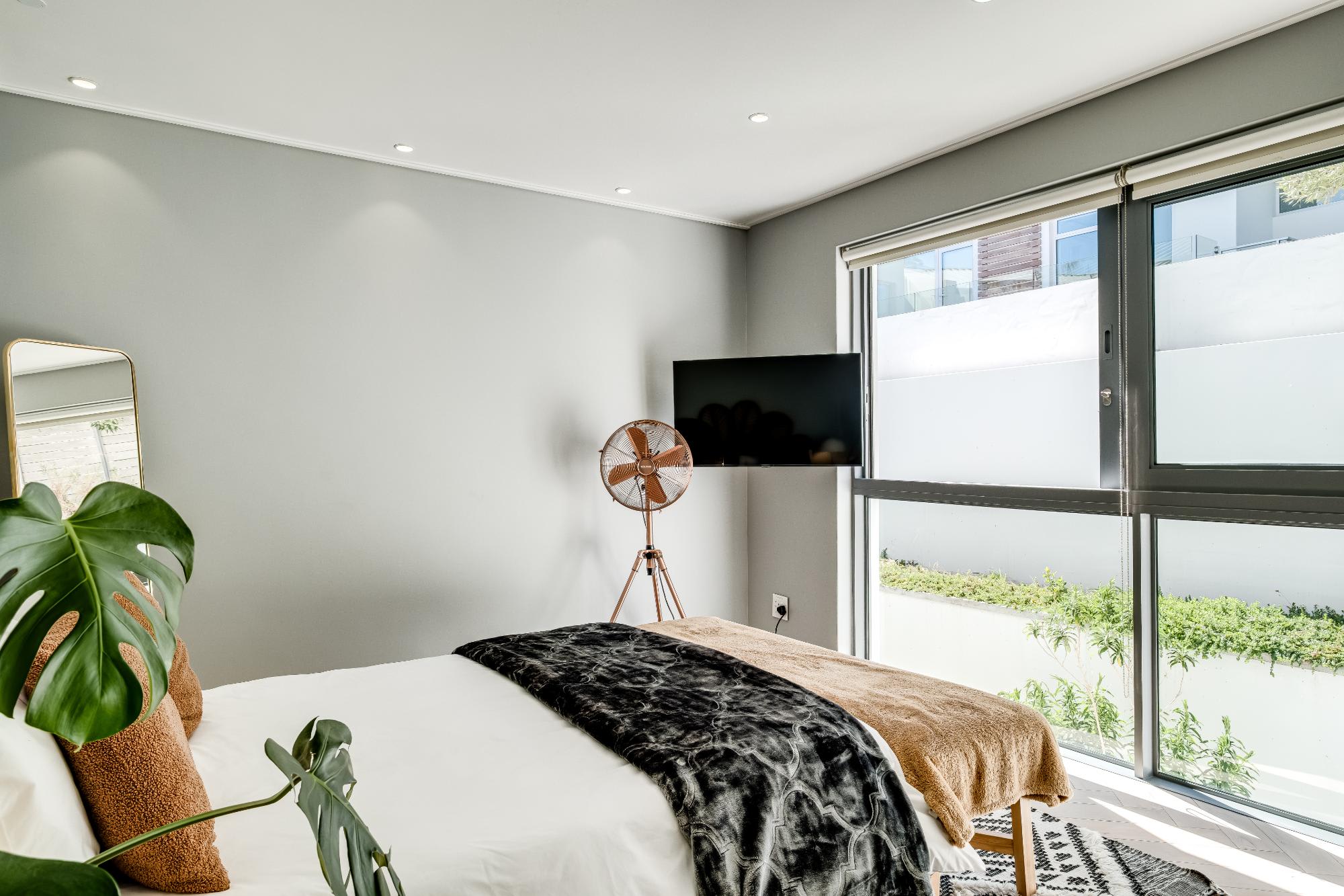 property_[object Object]_32