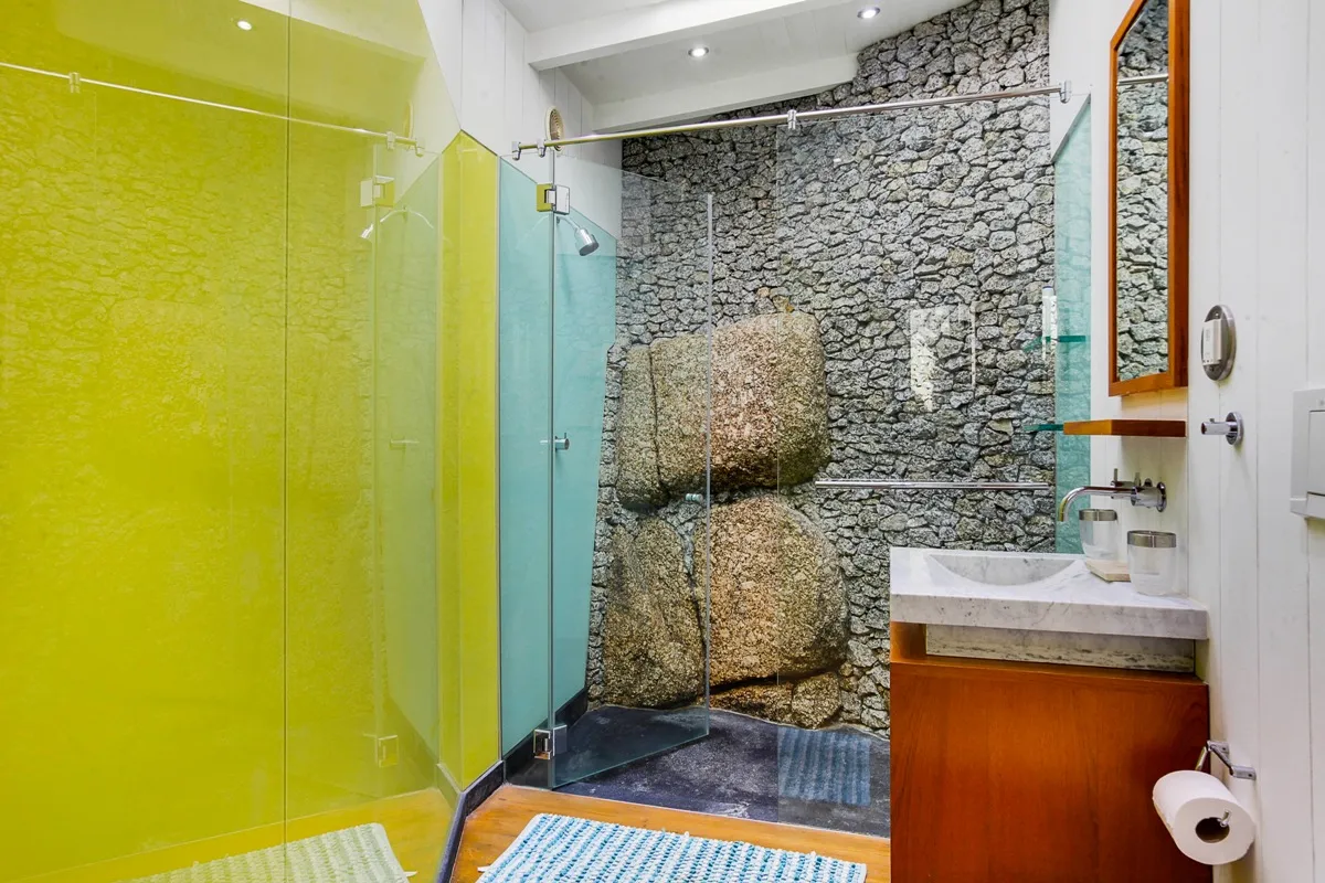 property_[object Object]_19