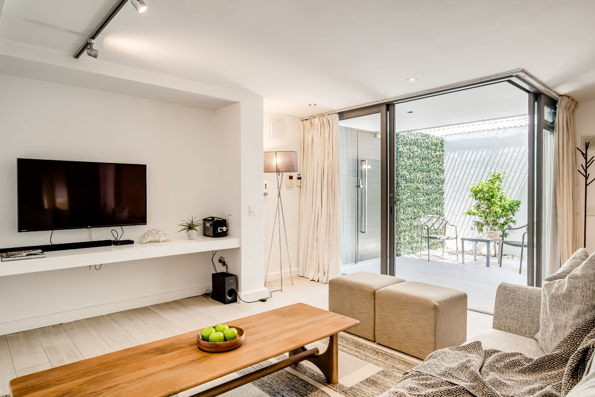 property_[object Object]_1