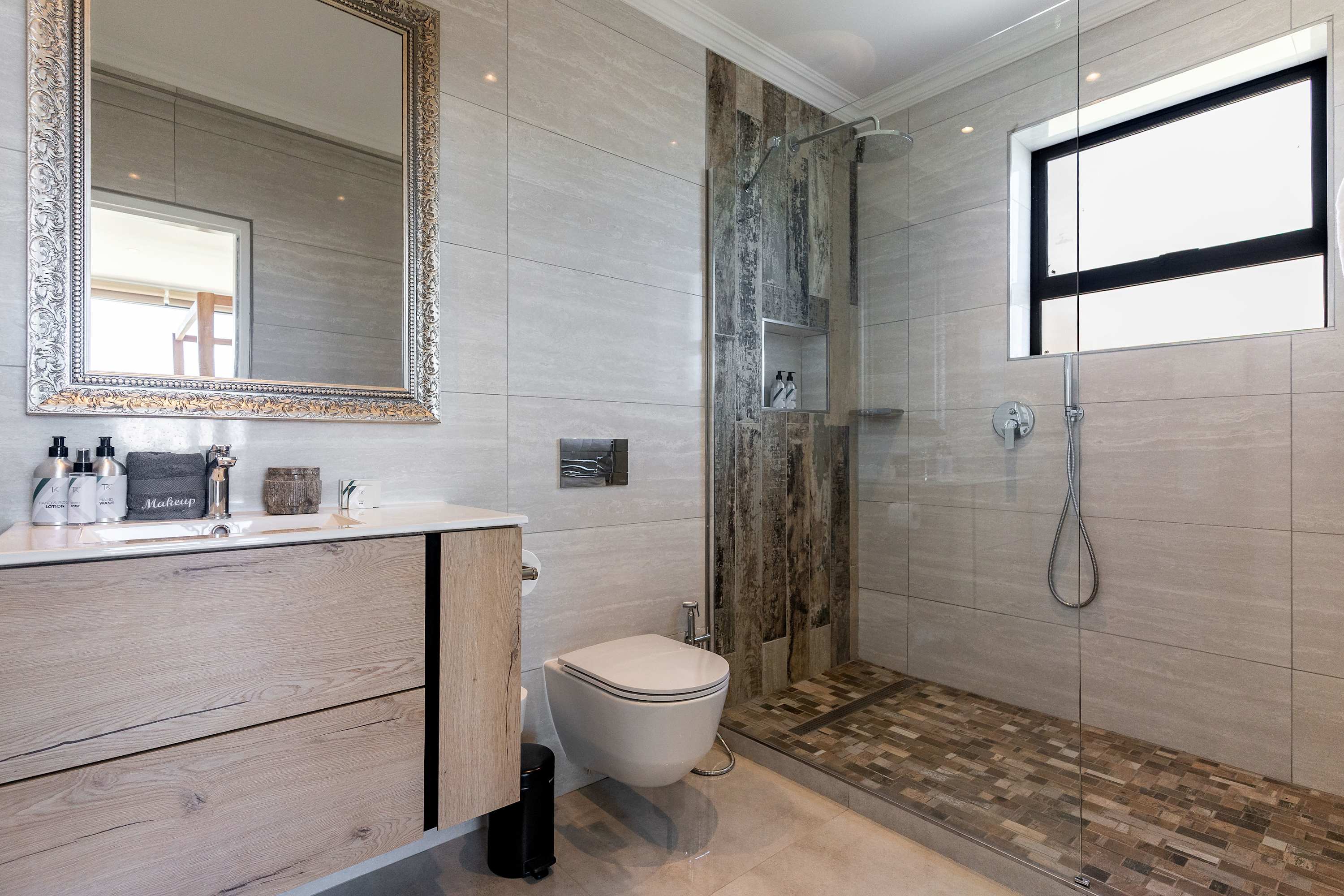 property_[object Object]_35