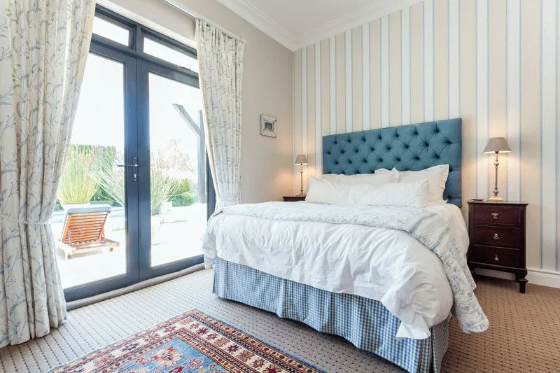 property_[object Object]_18