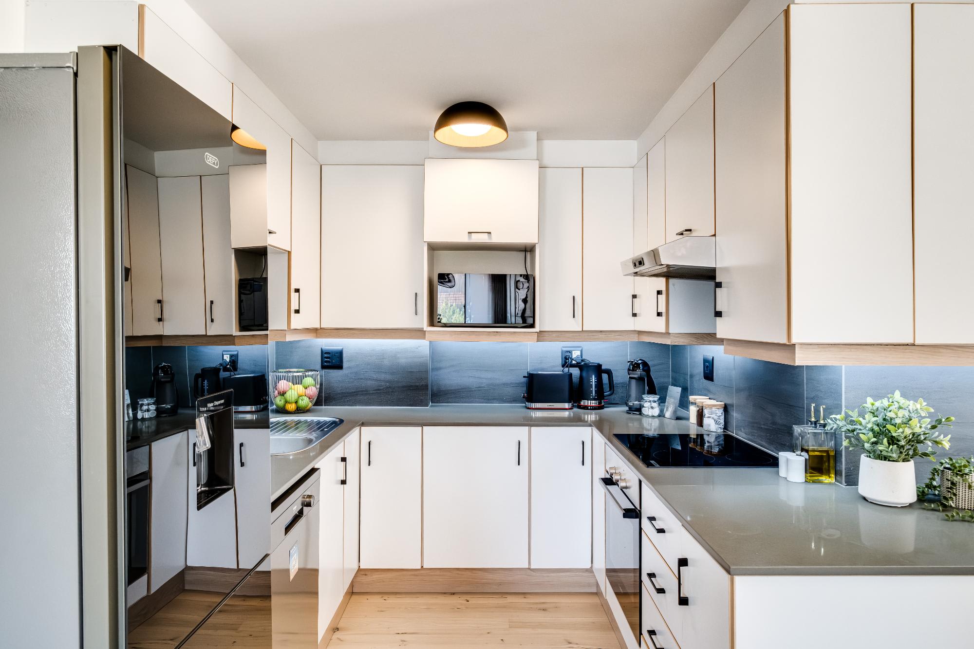 property_[object Object]_14