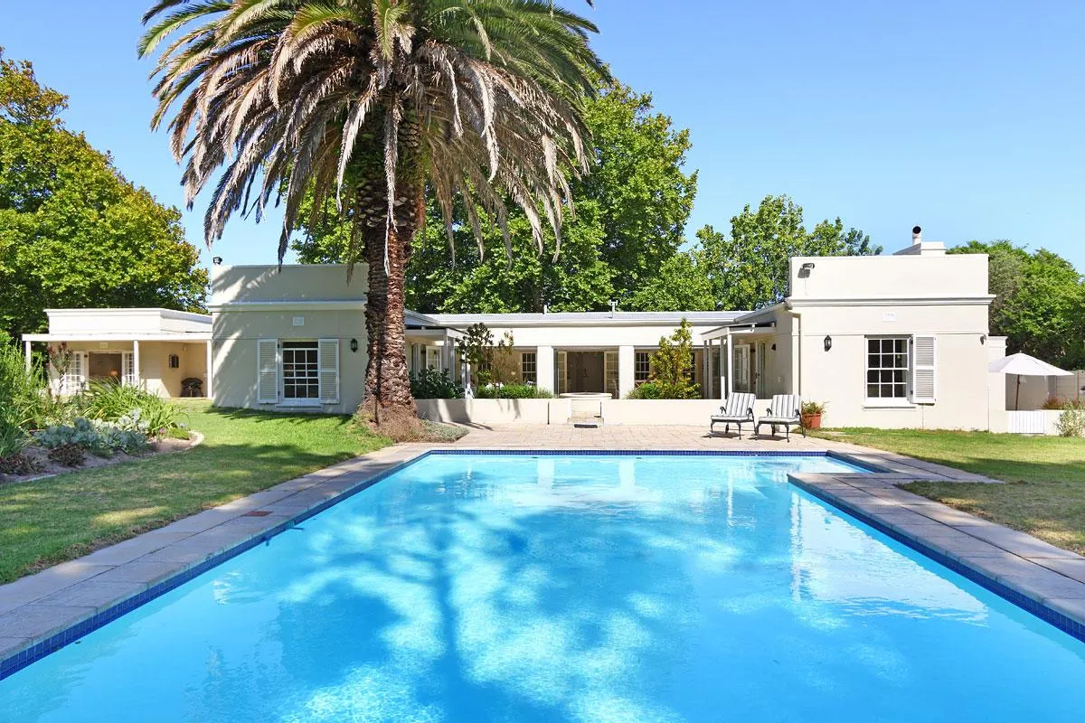 Constantia Sunkissed Villa, Airlie