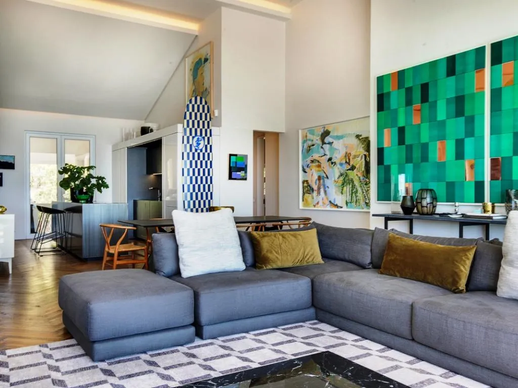 property_[object Object]_16