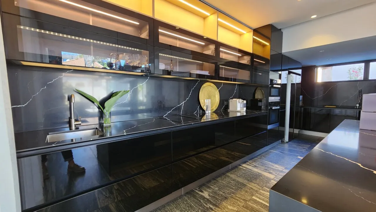 property_[object Object]_19