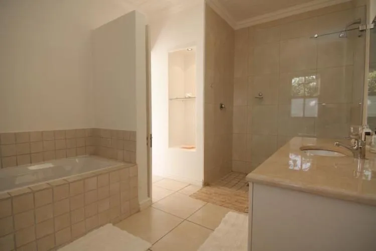 property_[object Object]_9