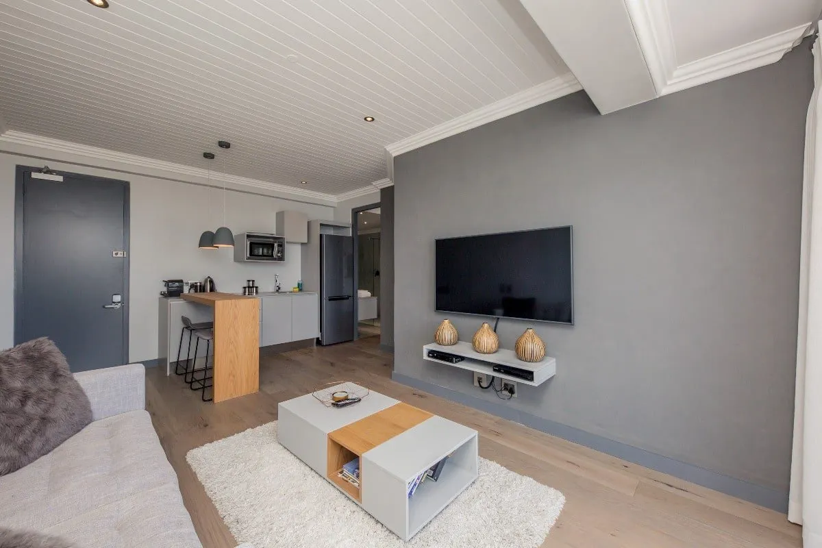 property_[object Object]_4