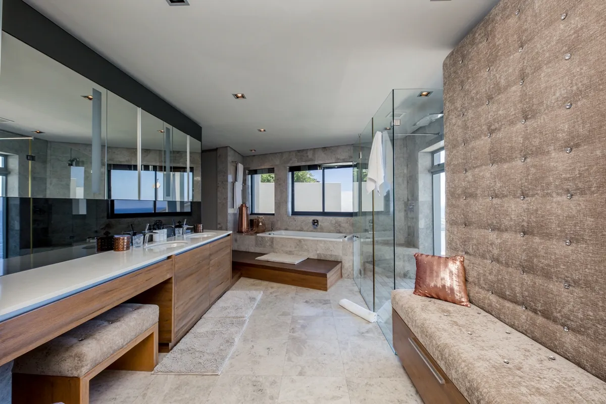 property_[object Object]_5