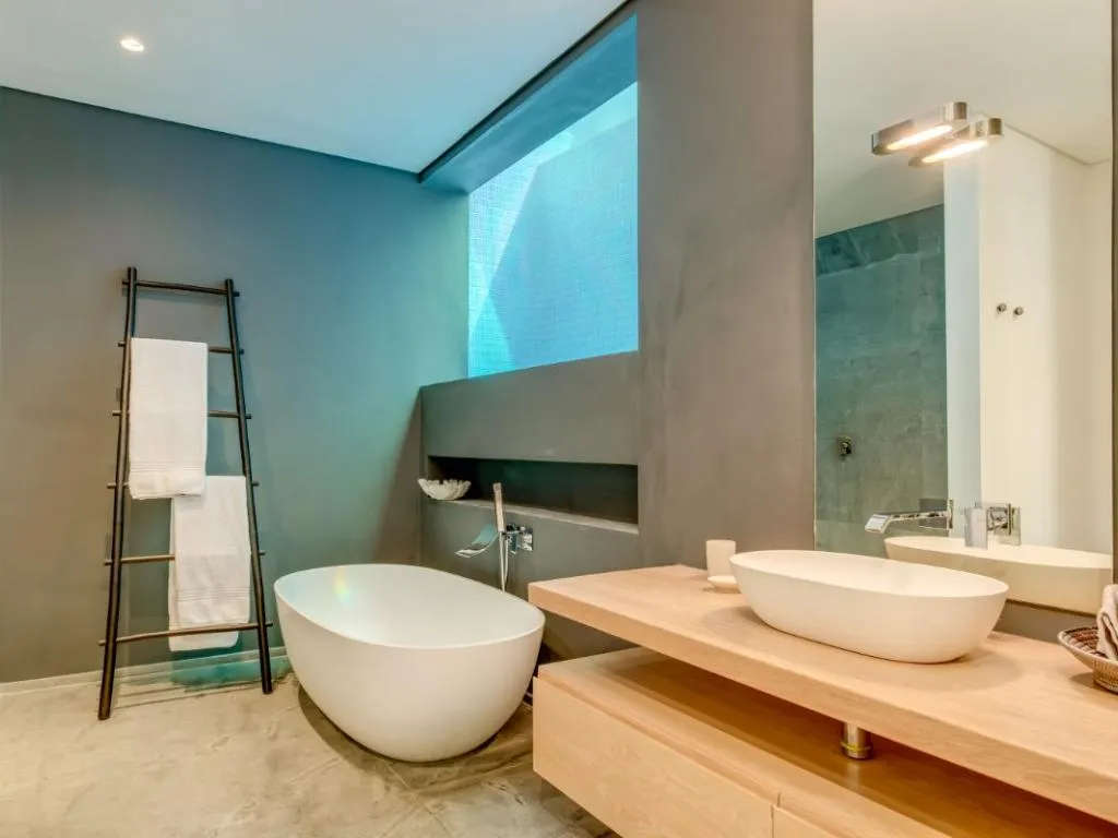 property_[object Object]_24