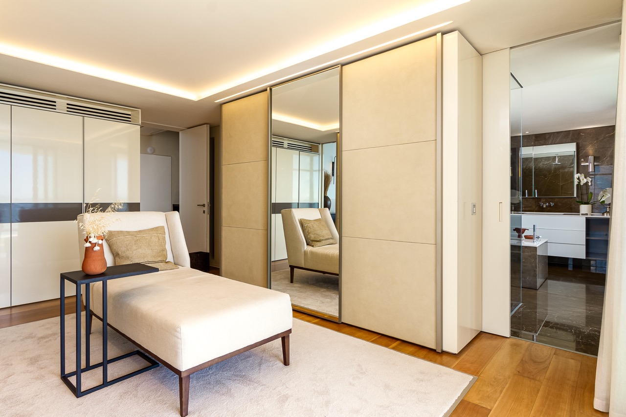 property_[object Object]_21