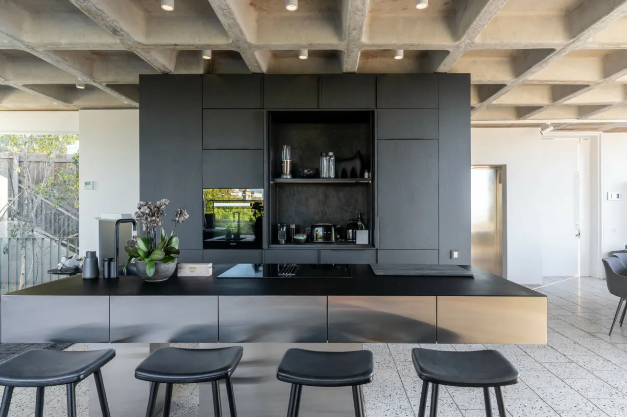 property_[object Object]_14