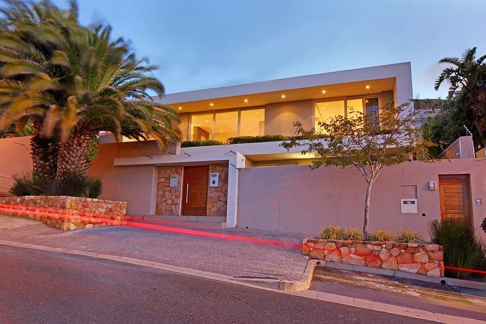 Chepstow Road Villa, Green Point