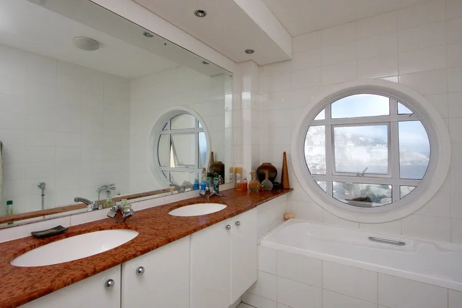 property_[object Object]_7