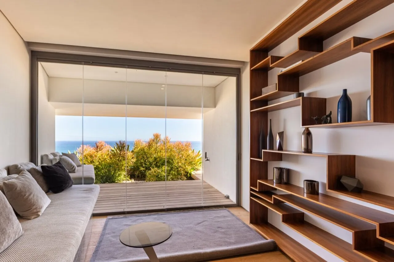 property_[object Object]_12