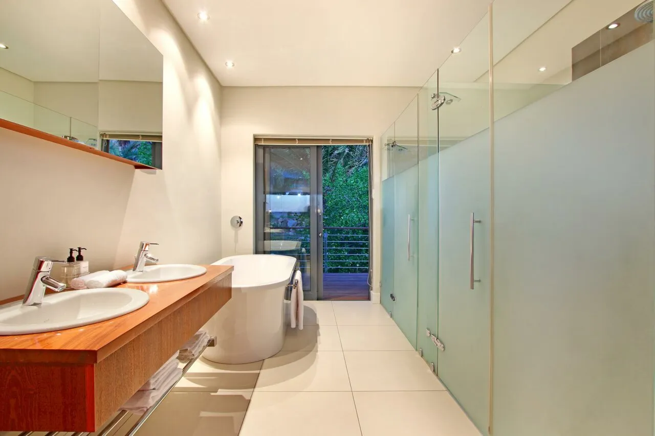 property_[object Object]_15