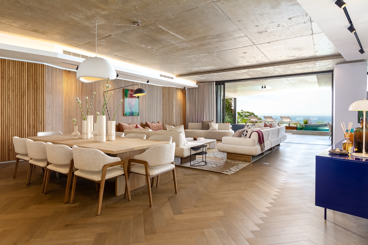 property_[object Object]_12