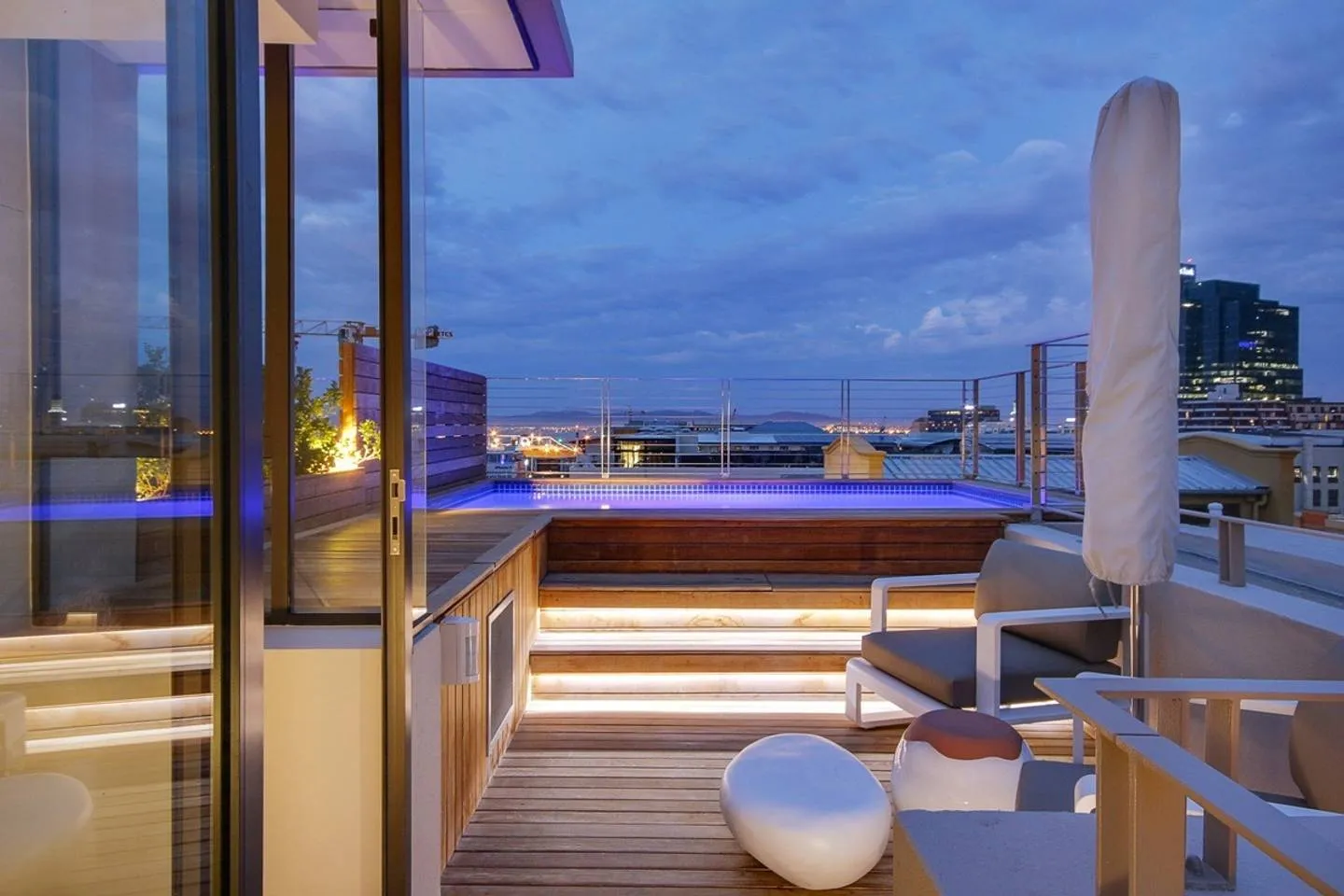 property_[object Object]_7