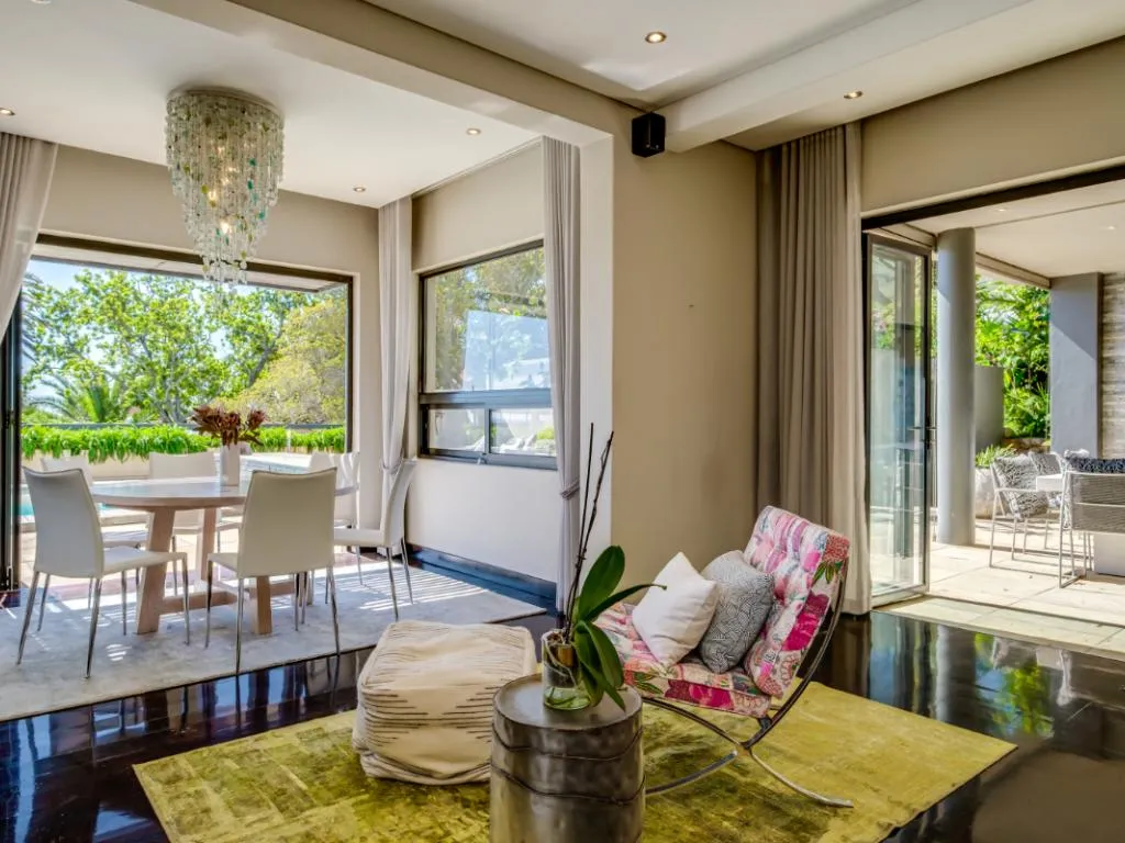 property_[object Object]_9