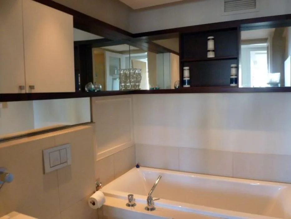 property_[object Object]_11