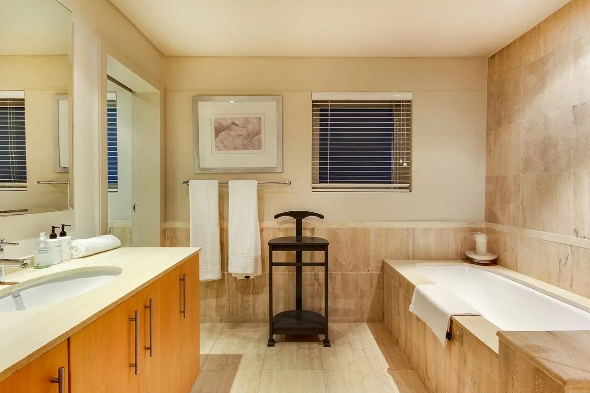 property_[object Object]_4