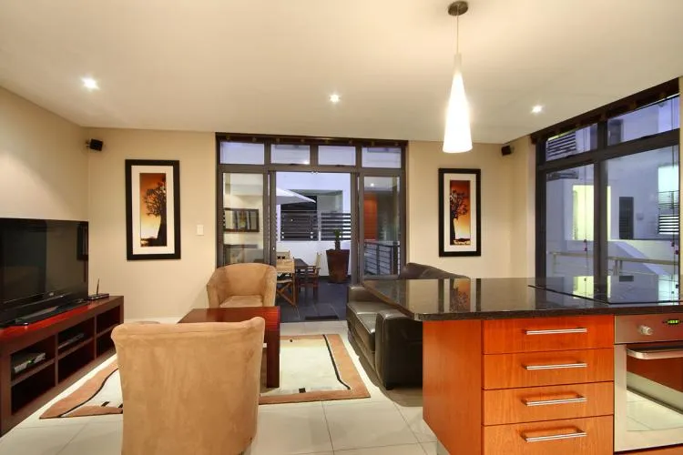 property_[object Object]_4