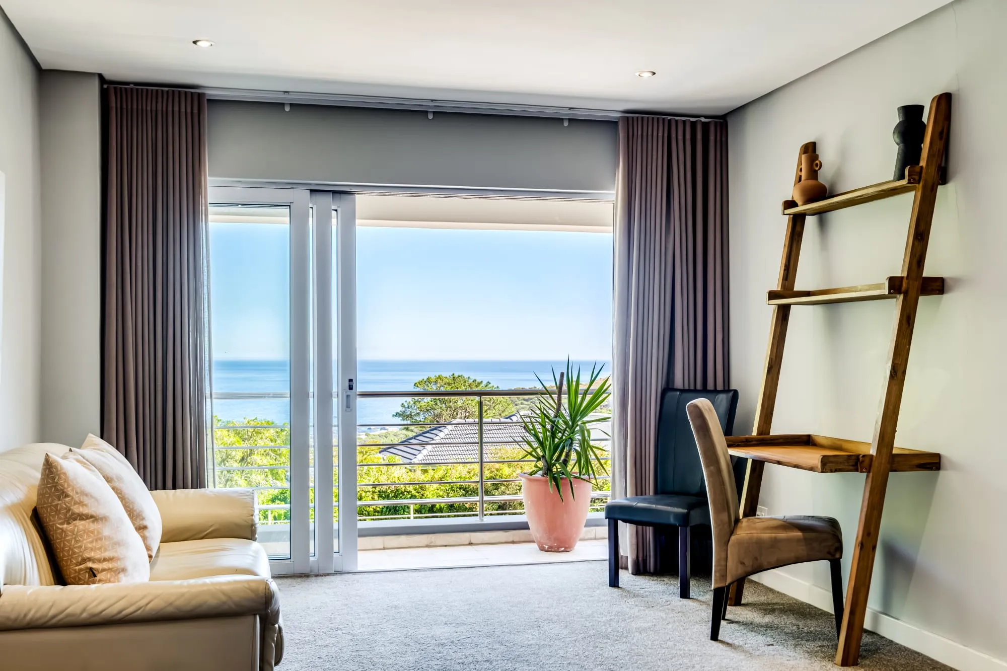 property_[object Object]_12