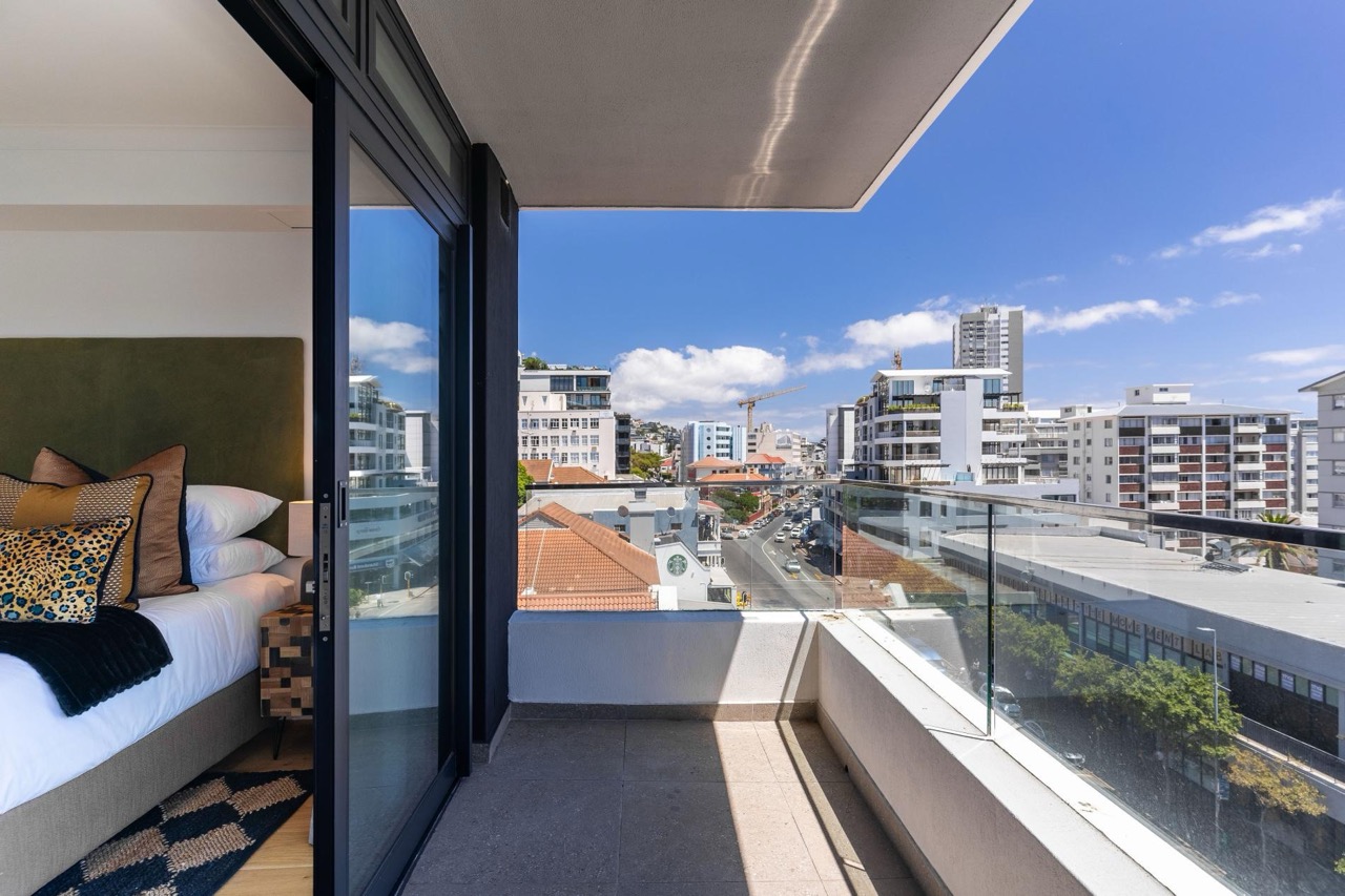 Topaz Views Apartment, Sea Point