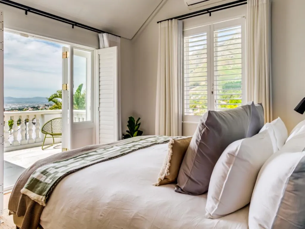 property_[object Object]_12