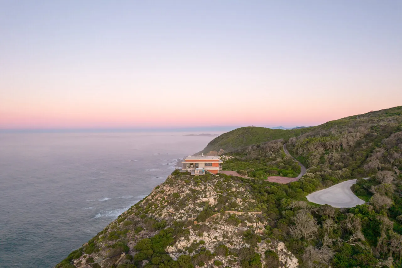 property_[object Object]_16